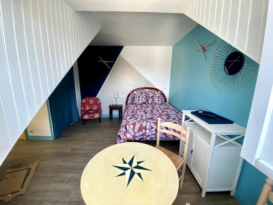 L'Appartement De La Place Saint-Valery-en-Caux Extérieur photo