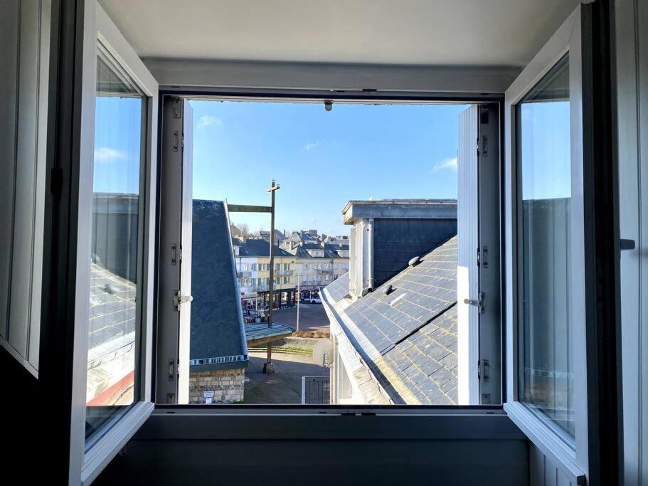 L'Appartement De La Place Saint-Valery-en-Caux Extérieur photo